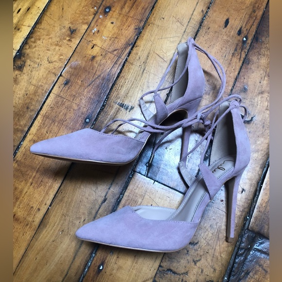 Lulus Shoes - Lulu’s pink suede high heels, size 8
